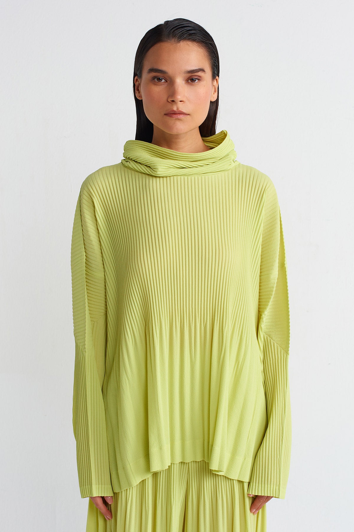 Lime Turtleneck Pleated Blouse-K241011083