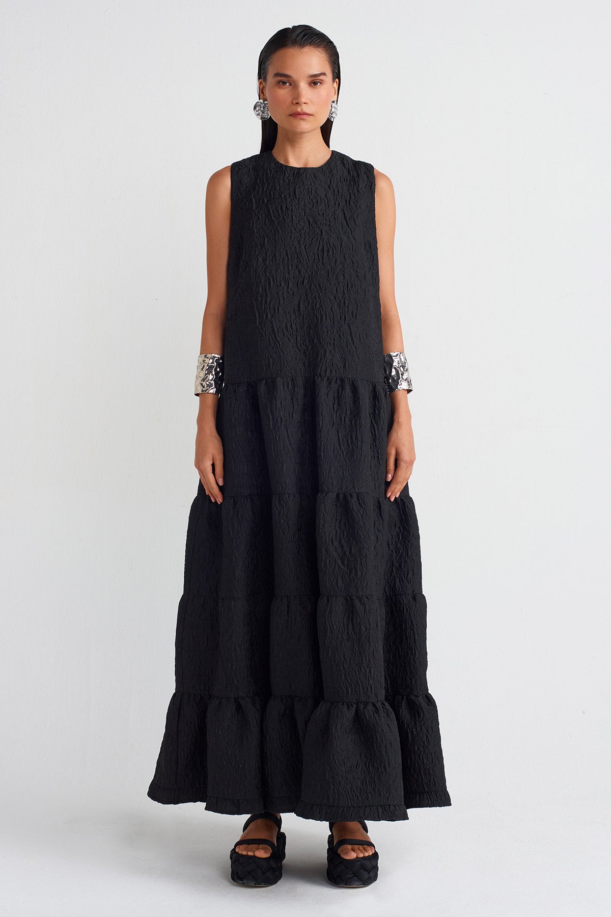 Black Crinkle Fabric Long Dress-K244014047