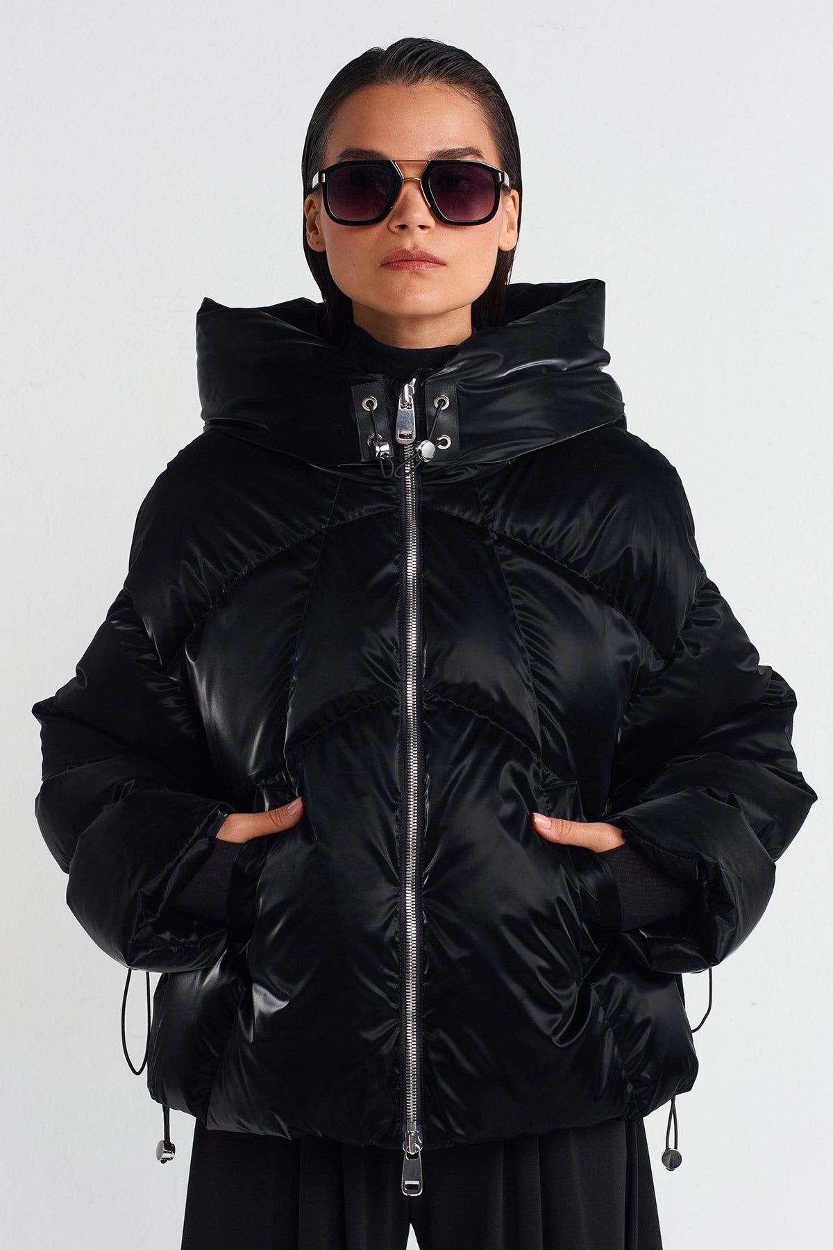 Black Hooded Puffer Jacket-K245015047