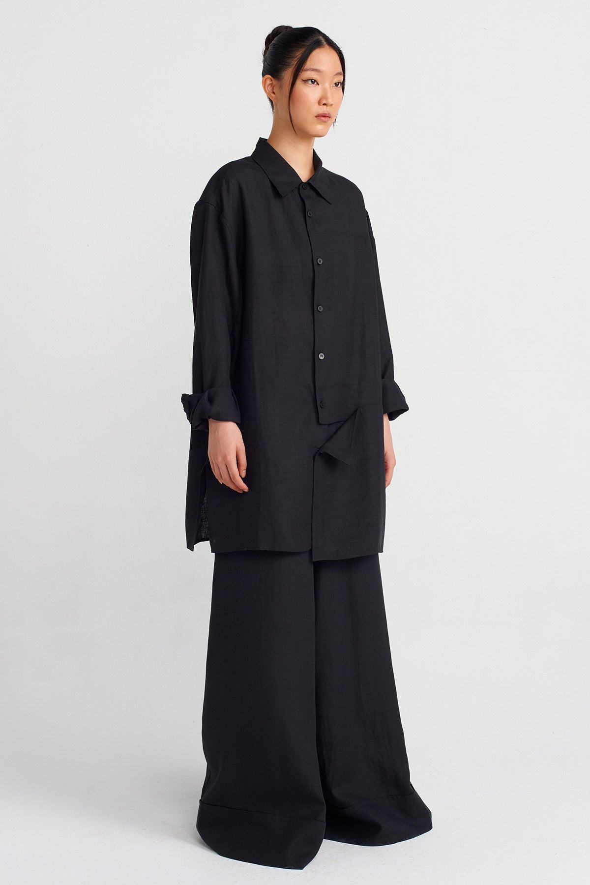 Black Long Linen Shirt-Y241011038