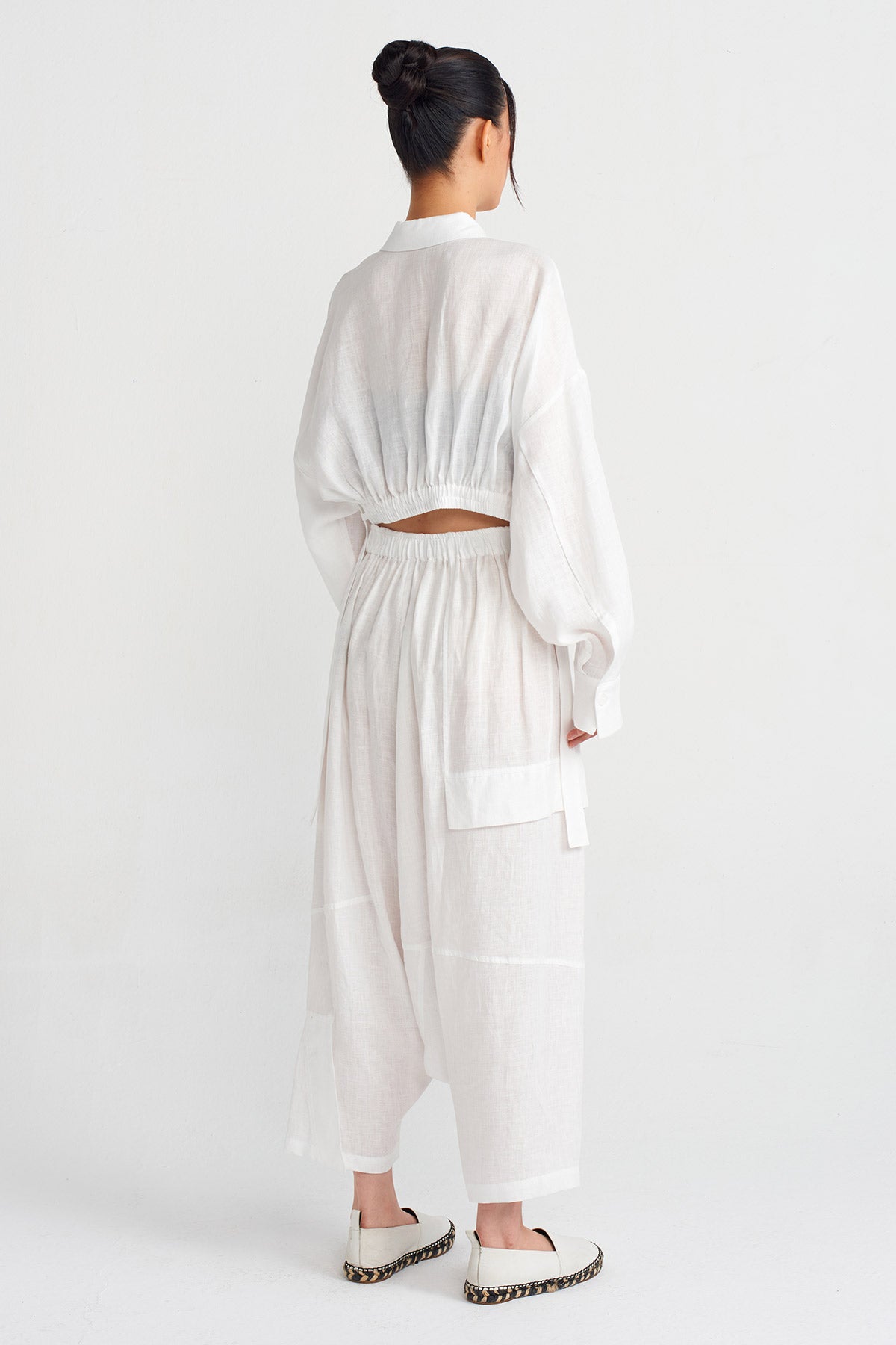 Off White Pocketed Linen Harem Pants-Y243013020