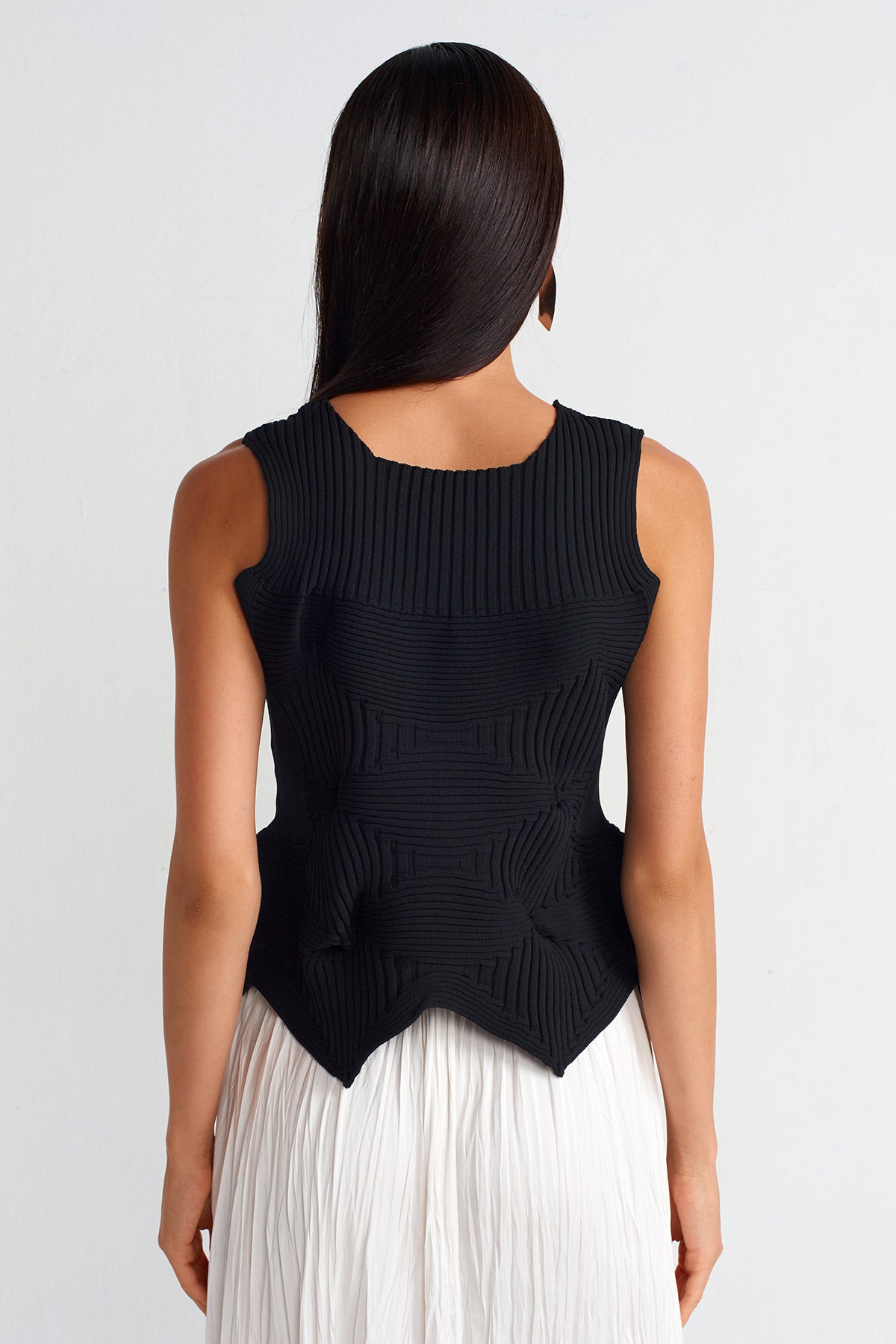 Black Origamik Knit Top-Y251011029