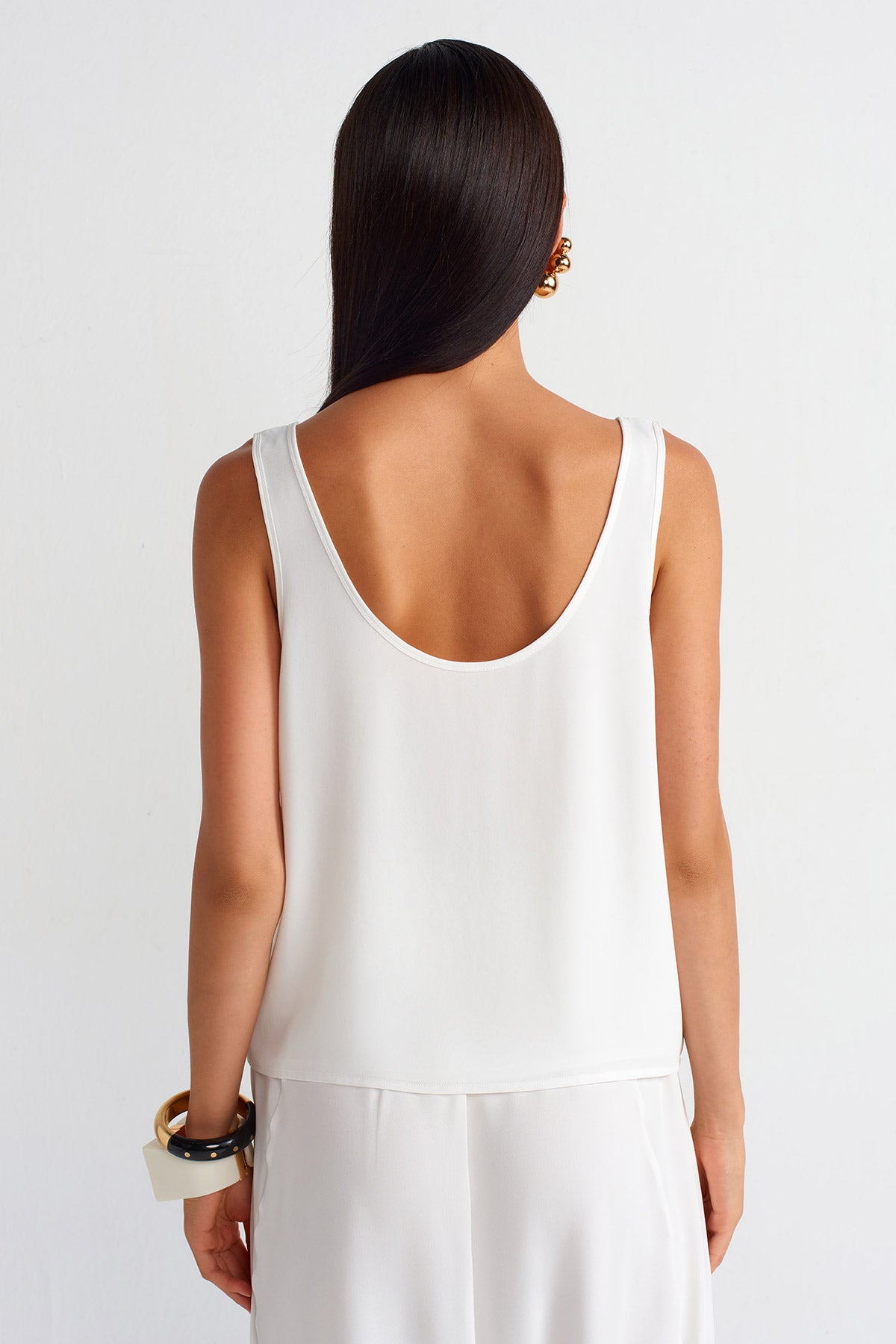 Off White Elegant Chiffon Tank Top-Y251011056