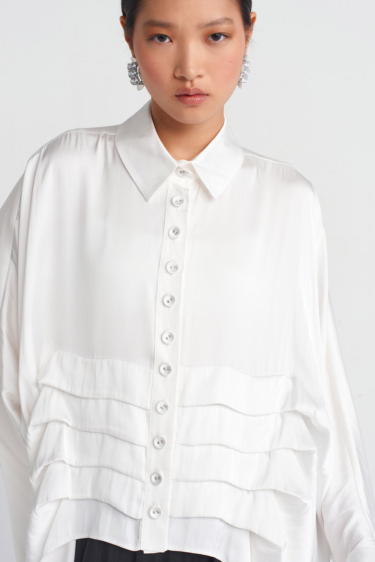 Off White Layered Detail Satin Shirt-Y251011081