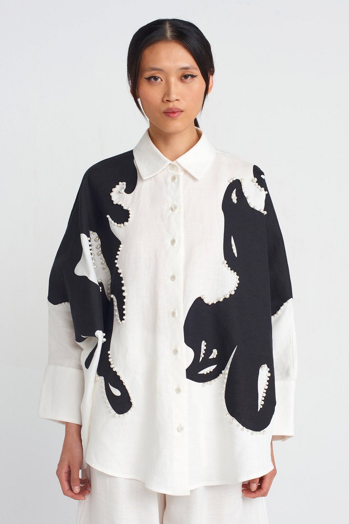 White / Black Printed and Pearl Embellished Shirt-Y251011089