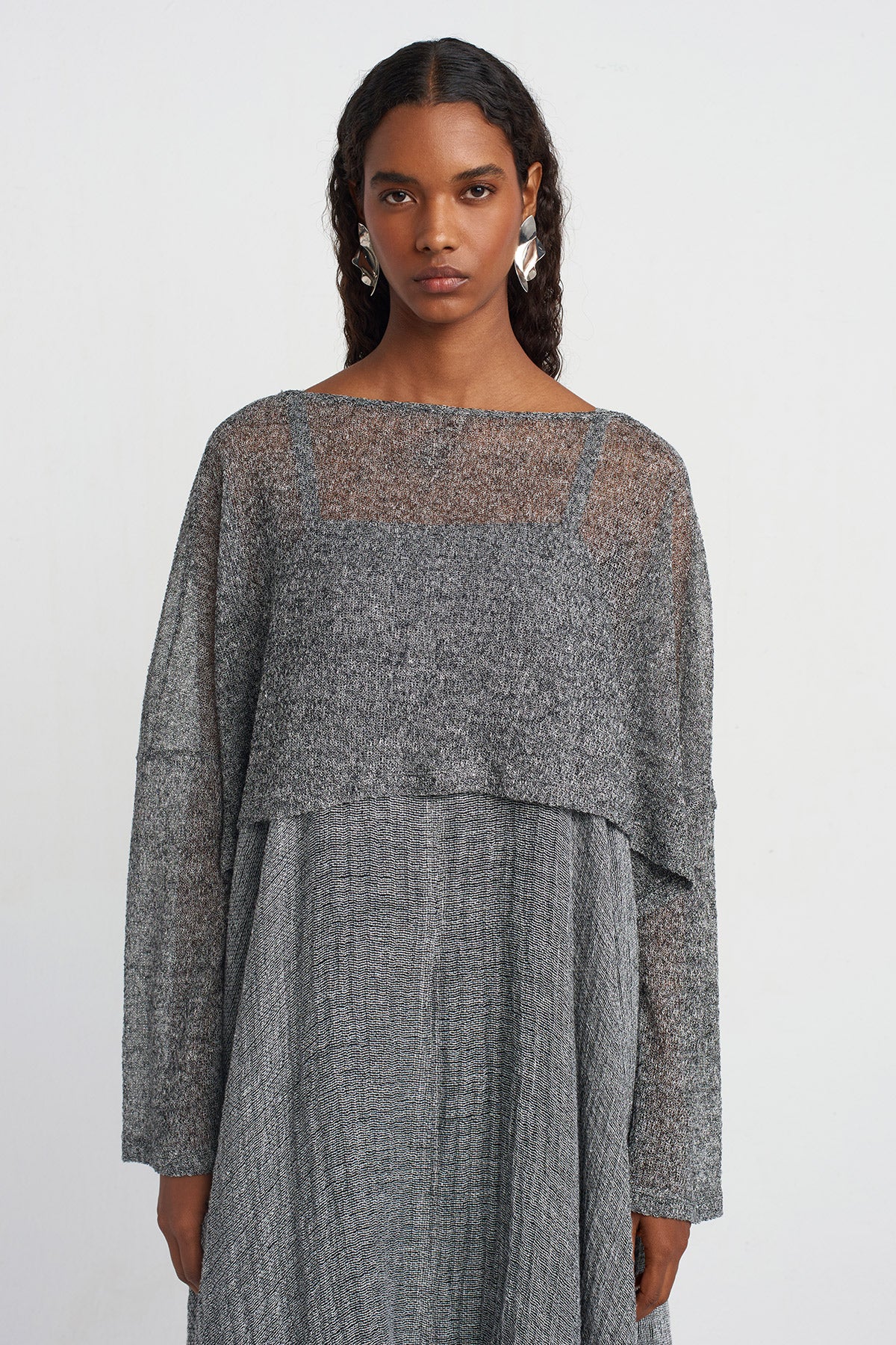 Grey Crop Thin Knit Blouse-Y251011108