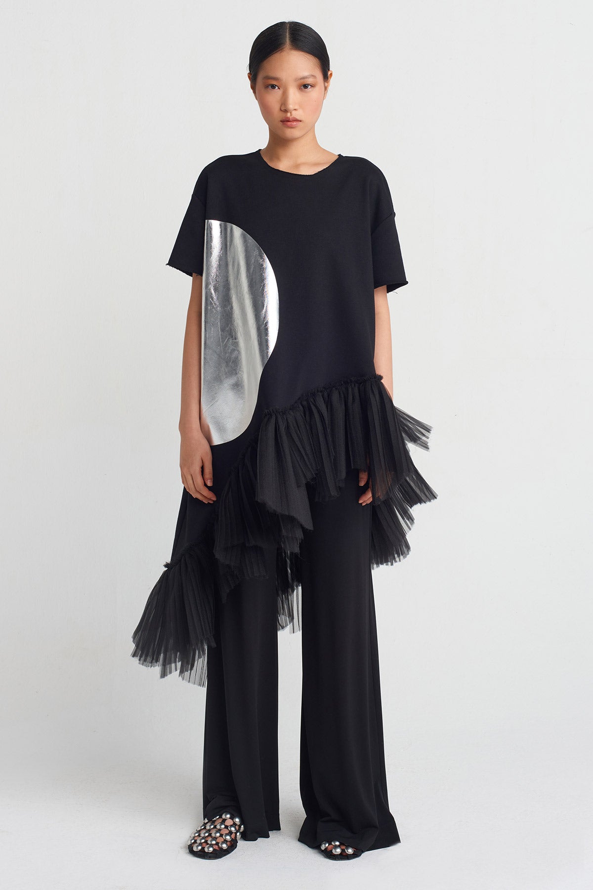 Black/Silver Pleated Hem, Printed Blouse-Y251011109