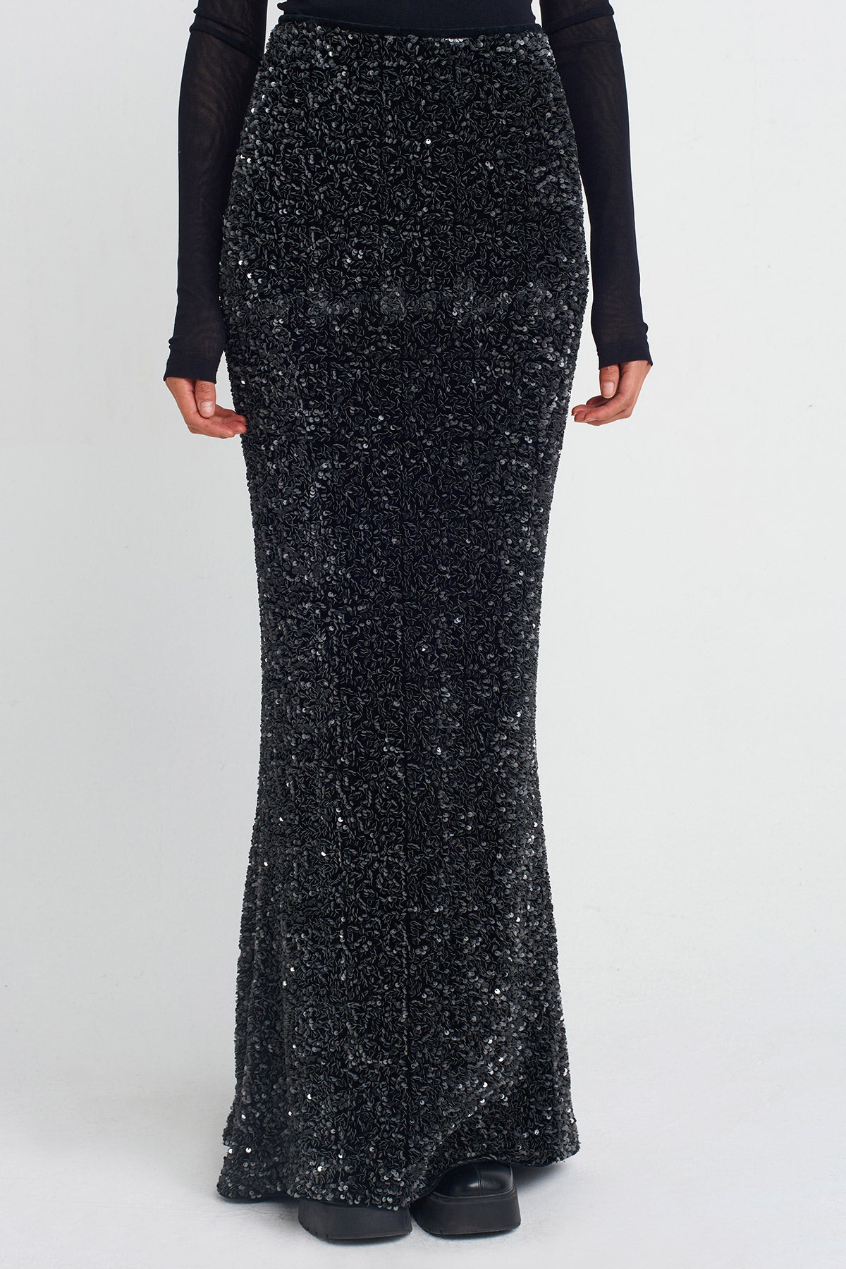 Black Sequin Fish Tail Skirt-Y252012001