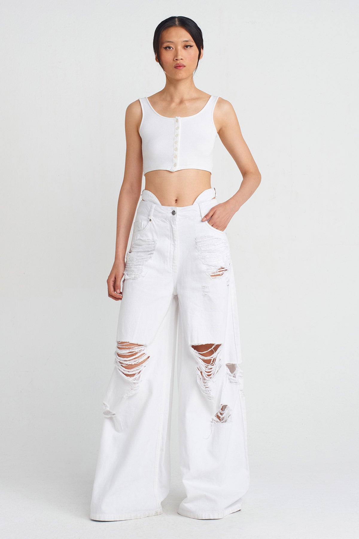 Off White Distressed Detail Denim Pants-Y253013001