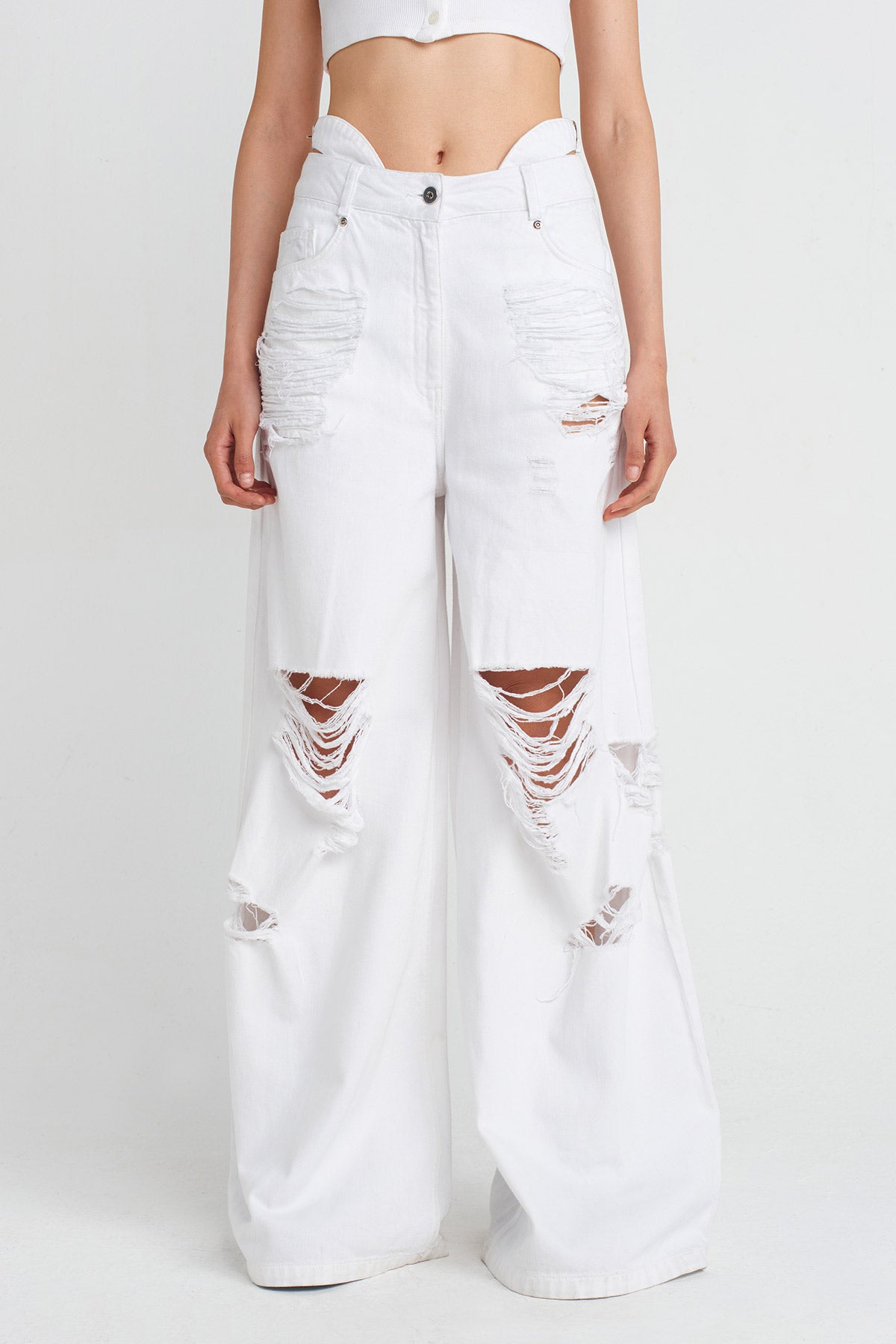 Off White Distressed Detail Denim Pants-Y253013001