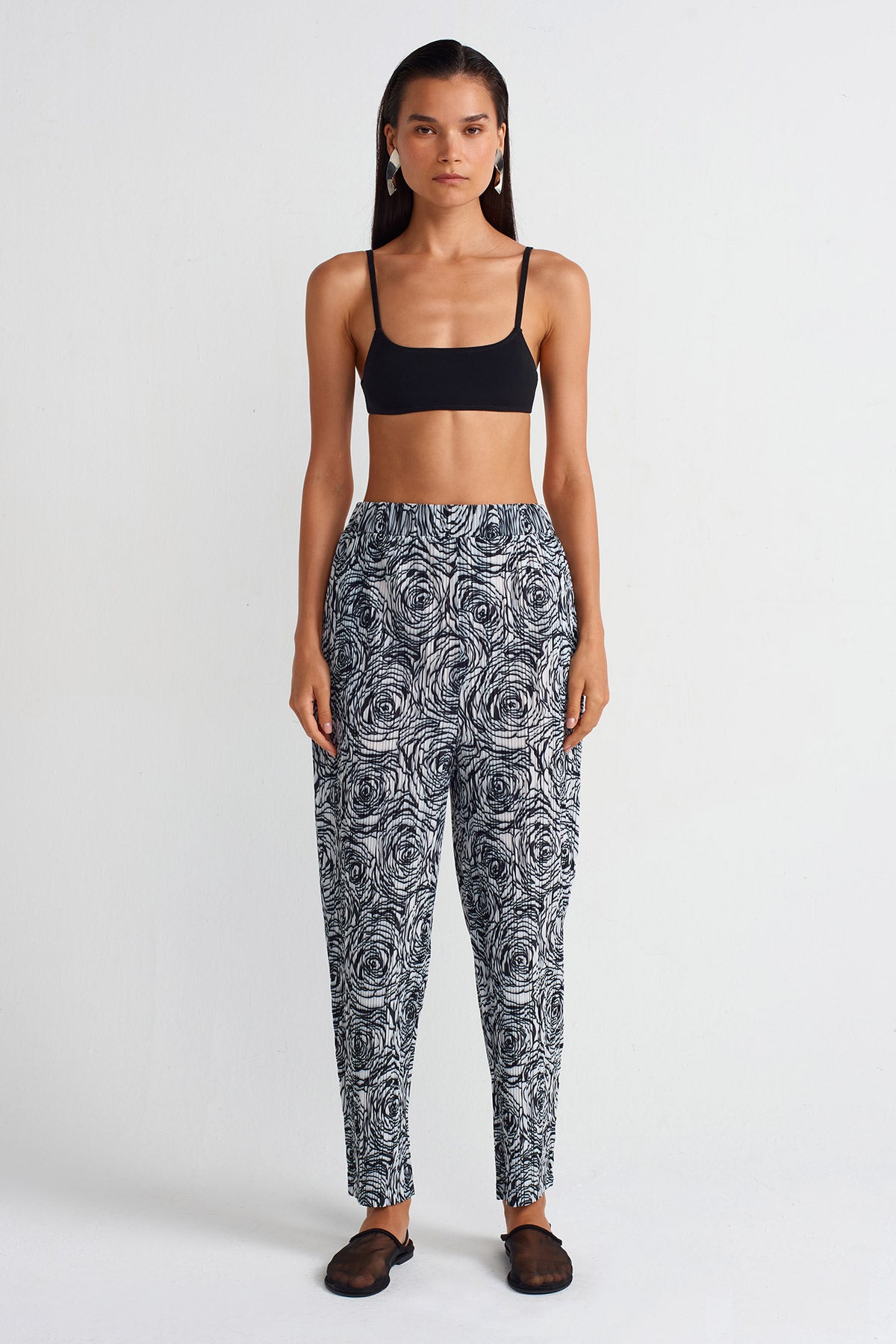 Printed Pleated Trousers-Y253013029