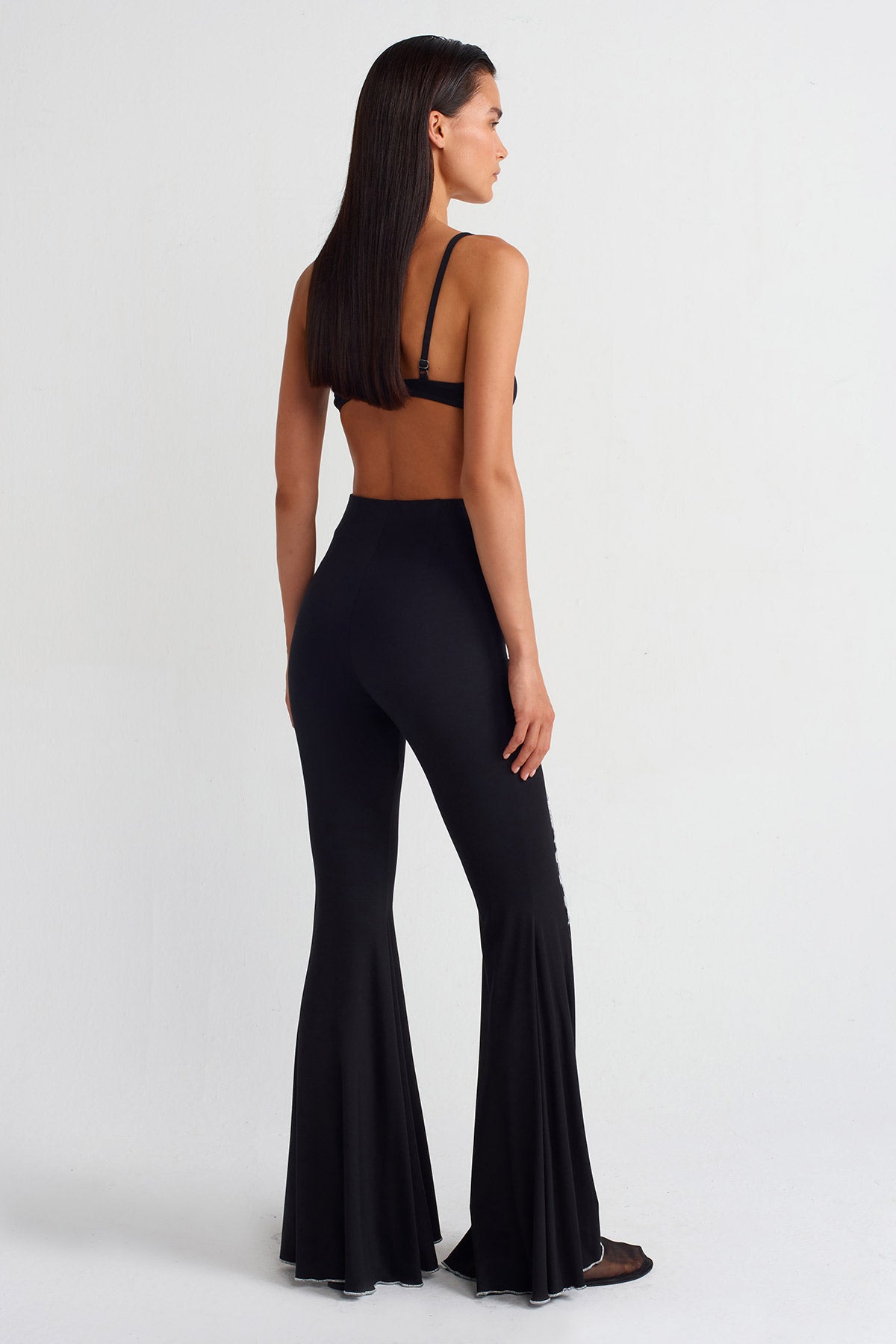 Black Contrast Lettuce Hem Trousers-Y253013030