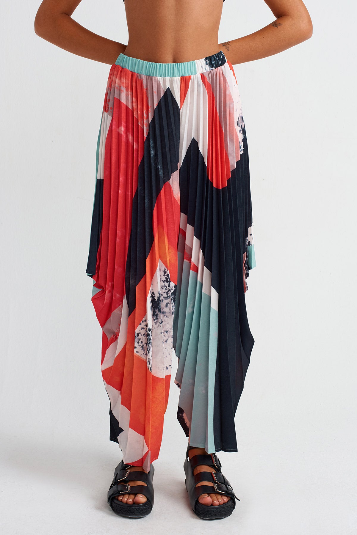 Patterned Pleated Harem Pants-Y253013046
