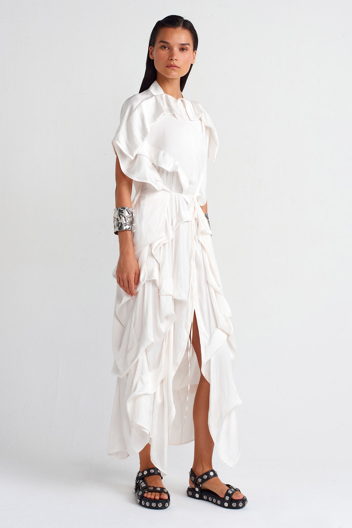 Off White Pleated Waist Tie Satin Dress-Y254014014