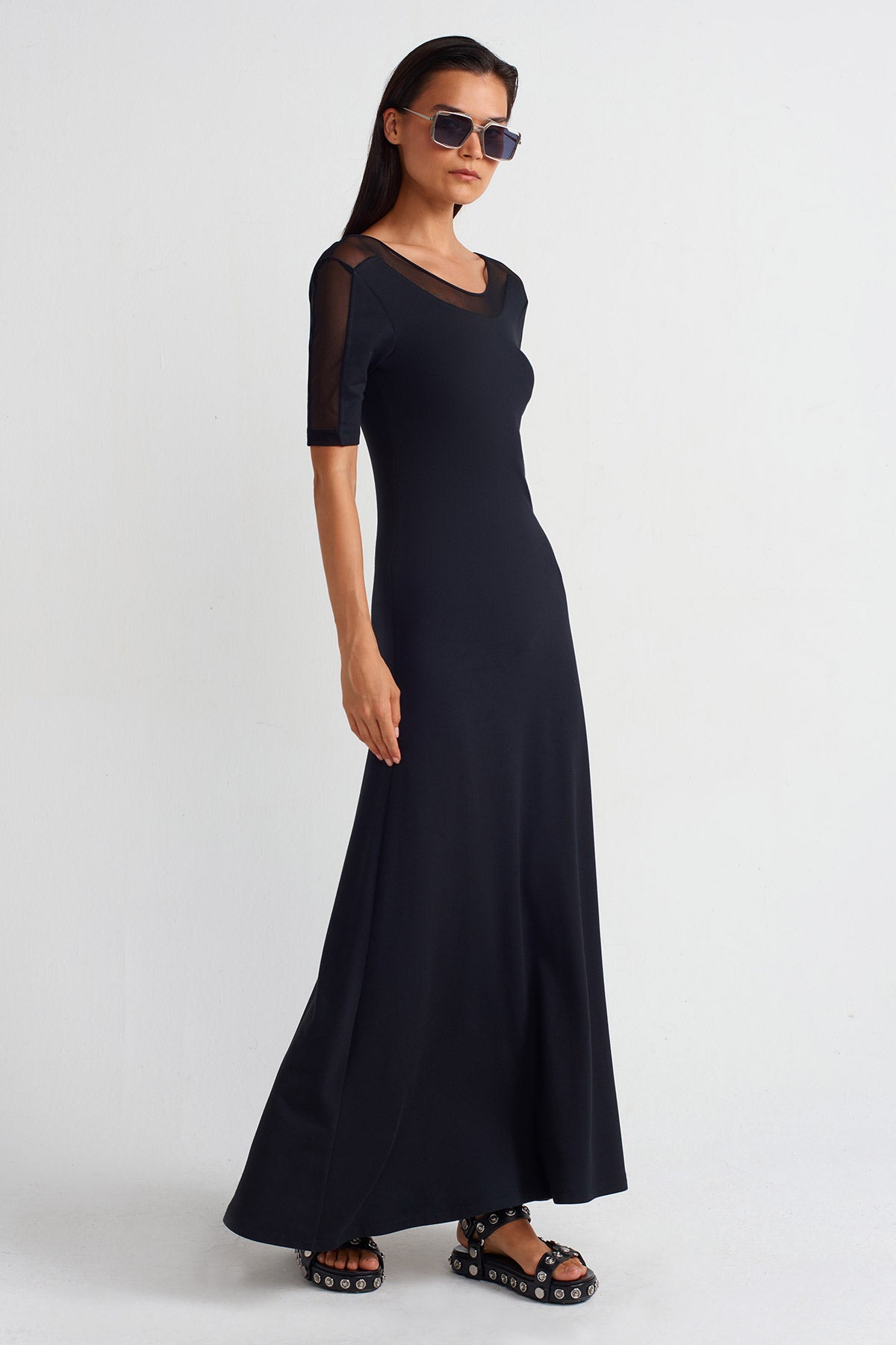 Black Mesh Detail Long Dress-Y254014070