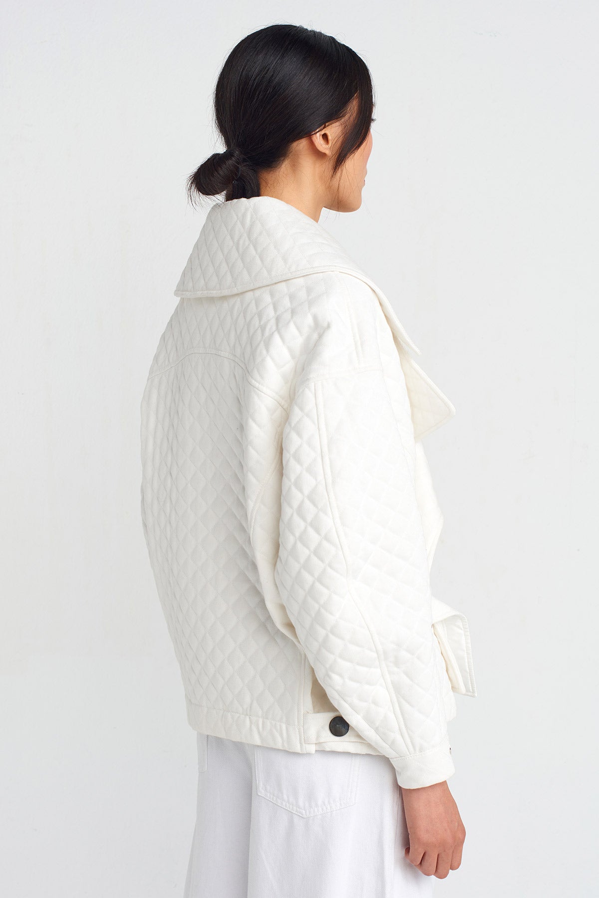 Off White Quilted Oversize Jacket-Y255015001