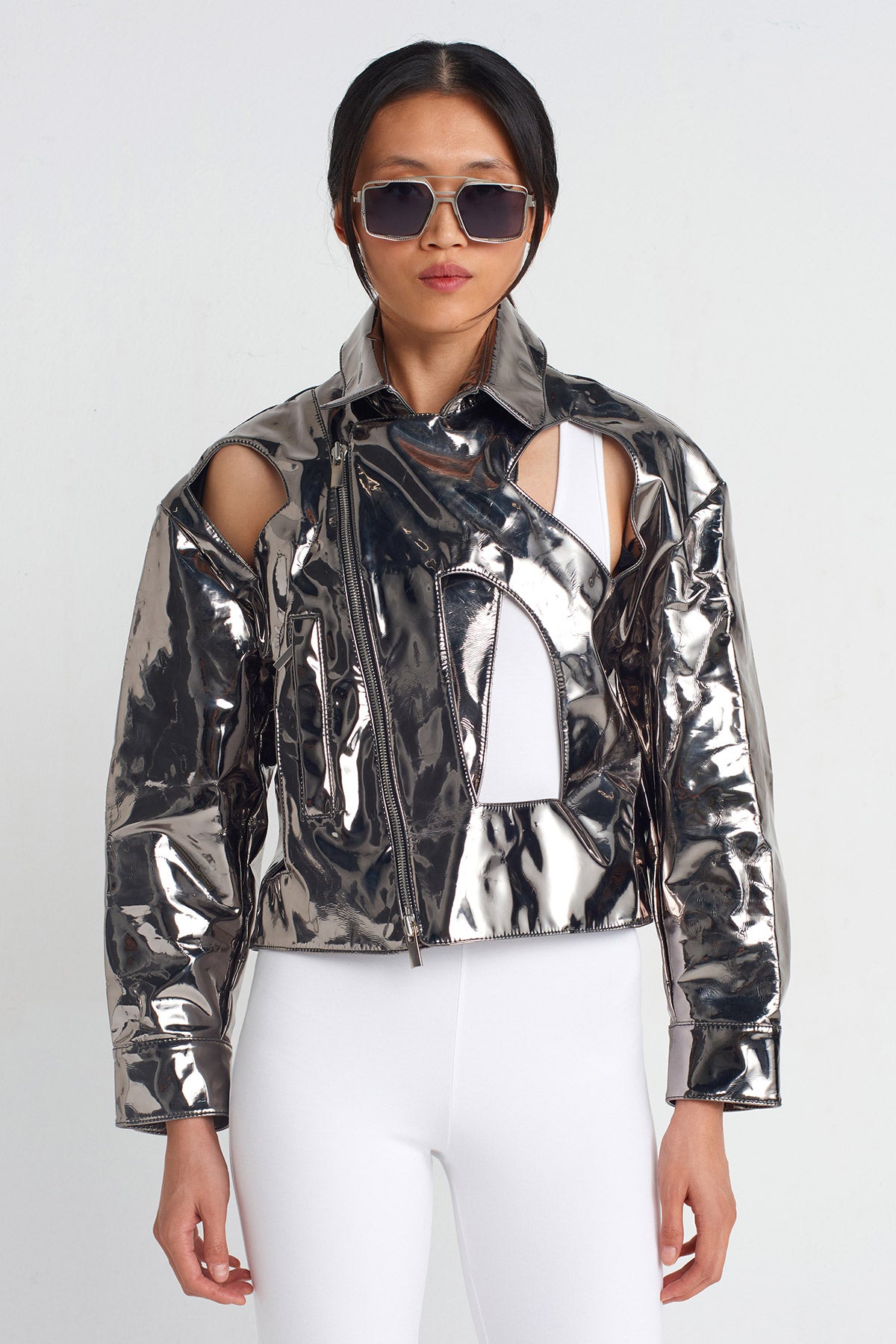 Silver Window Detail Metallic Jacket-Y255015002