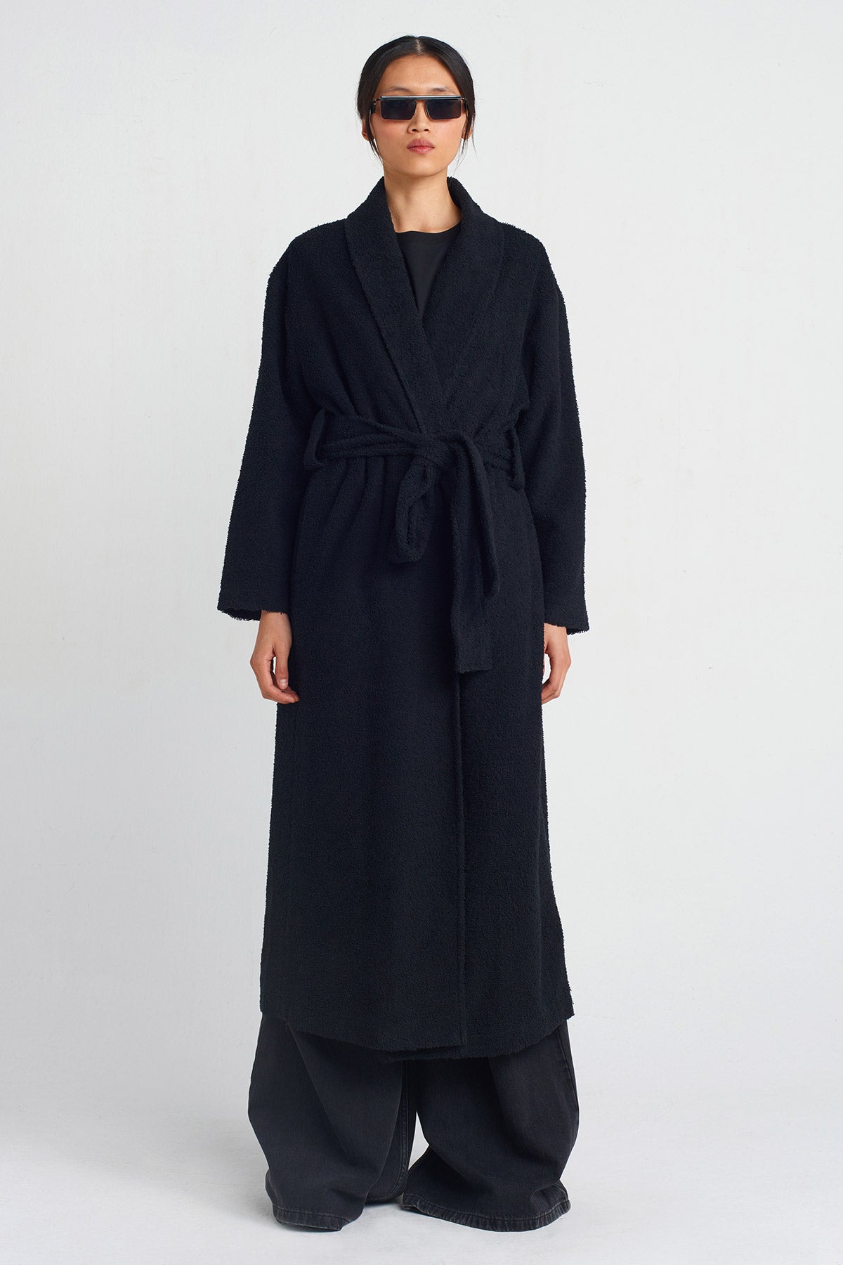 Black Towel Fabric Long Kimono-Y255015006