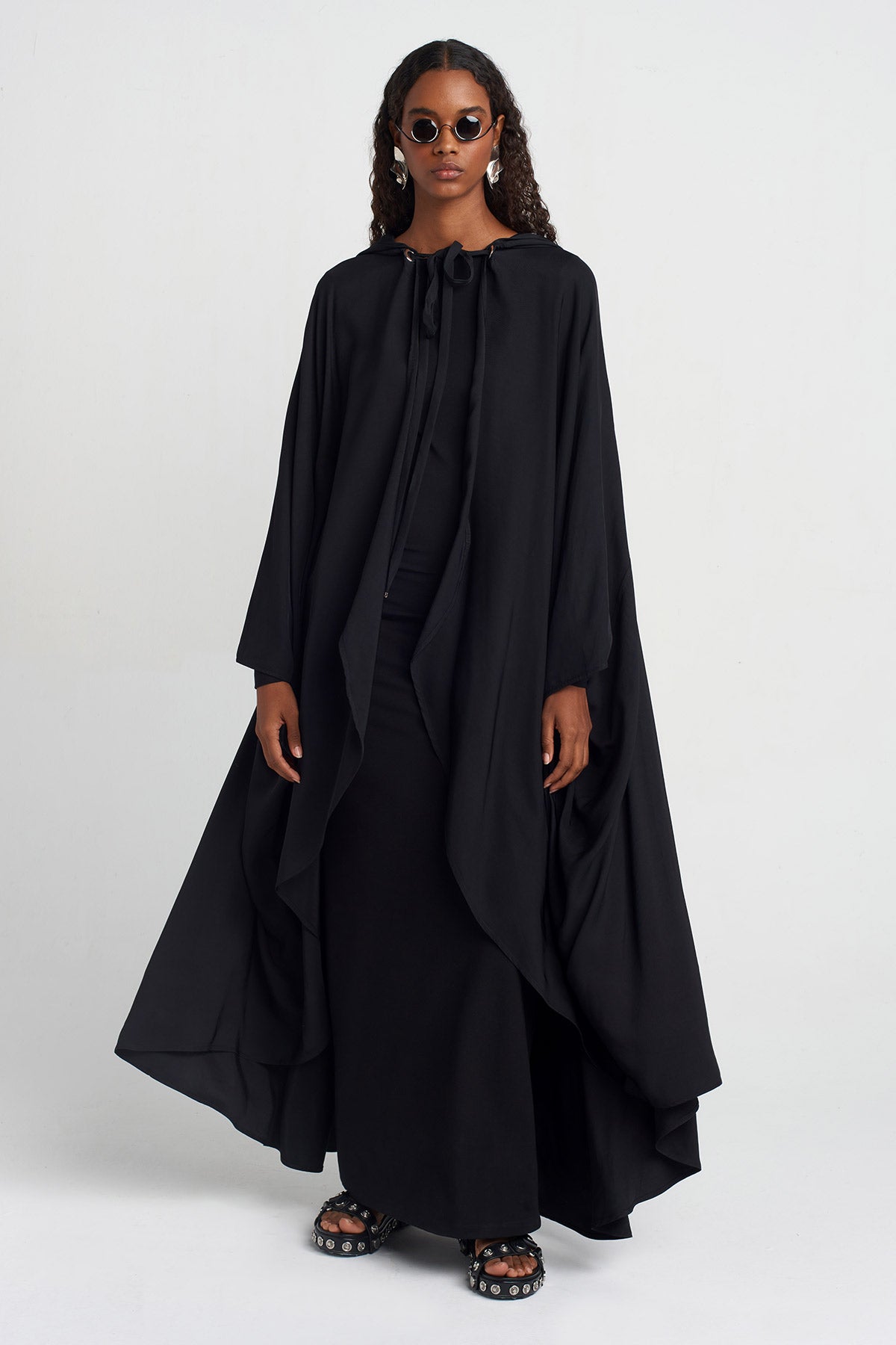 Black Chiffon Cape-Y255015030