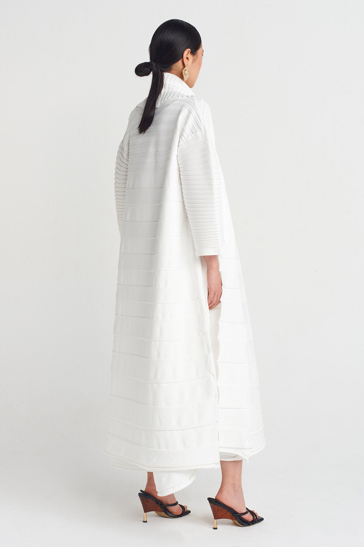 Off White Accordion Knit Cardigan-Y255015035